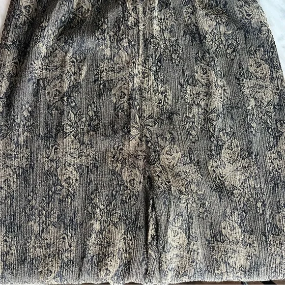 Flowy Pant - Picture 3 of 5